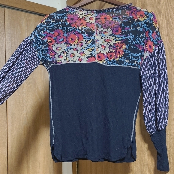 Anthropologie Tiny Raye Floral Boho Top - Picture 5 of 10